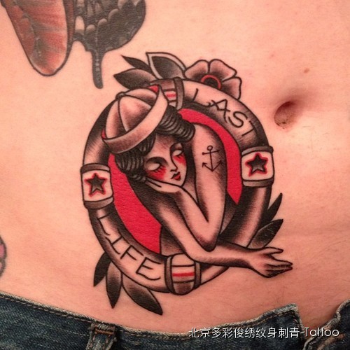 传统school纹身图案寓意与象征