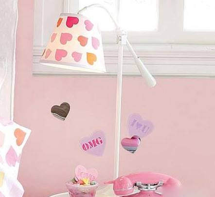 家长们别马虎，儿童房灯具布局要谨慎......