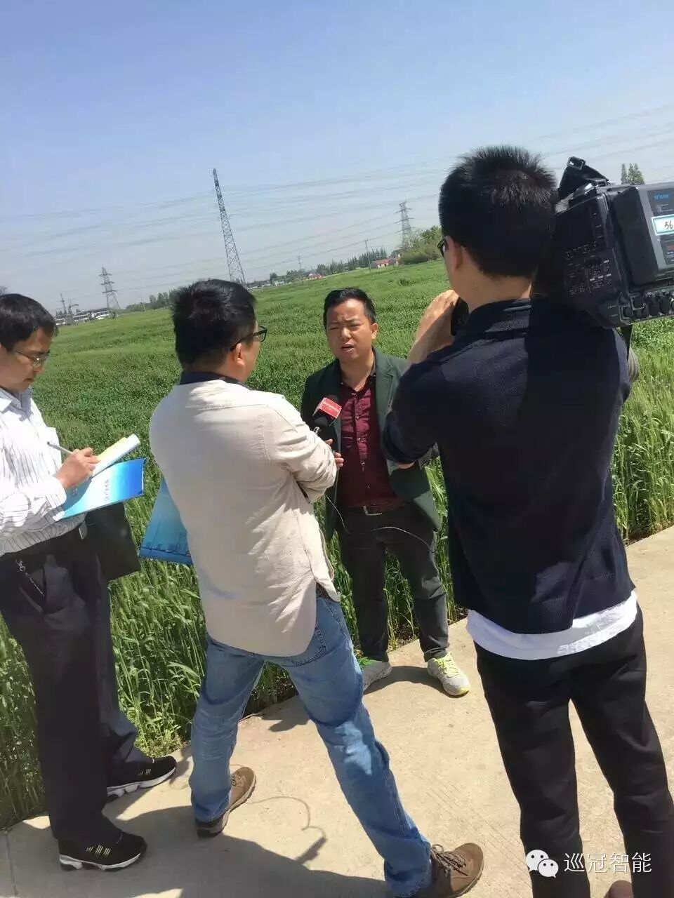 巡冠智能張家港植保飛防作業(yè) 