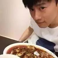 张杰直播做个饭就破纪录了!谢娜很有口福啊!