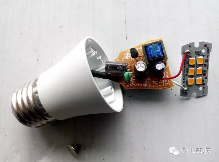 拆解：欧普照明3.5W LED球泡灯 3元包邮，质量如何？