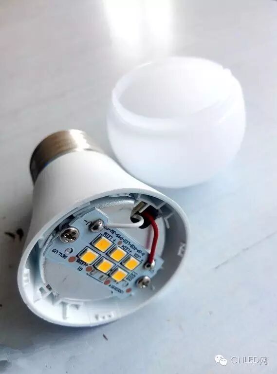拆解：欧普照明3.5W LED球泡灯 3元包邮，质量如何？