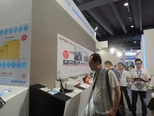 光亚展直击：国内外大咖展示最新LED技术