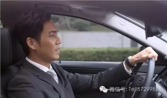 零绯闻42岁不老男神钟汉良,座驾最新霸气Jeep大切诺基...