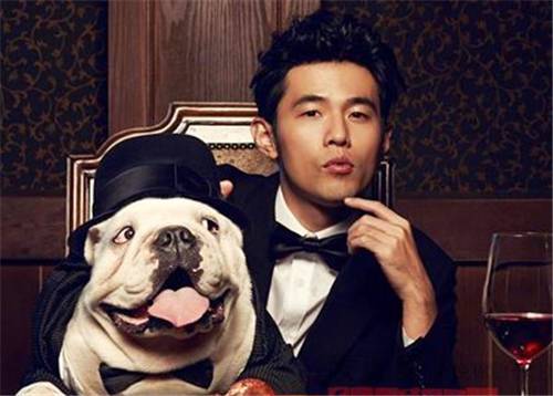 周杰伦告诉你:努力,只为给青春一个交代.