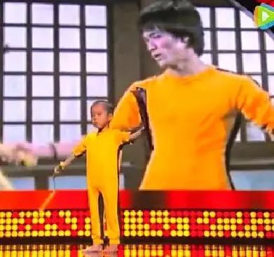 把李小龙模仿的如此出神入化,还有谁?!【虹桥国际家居】