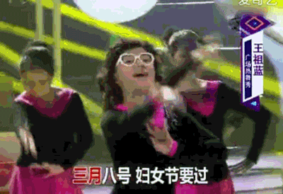 他就像是一个天生的综艺咖,扔真人秀明星堆一眼就能找着他