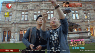 把综艺节目当相声说,一言不合就玩套路,机智幽默的郭德纲才是真男神嘛