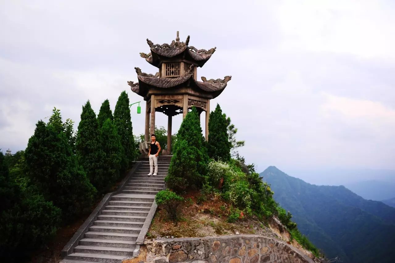 【大美铅山】千载寺观葛仙山,四时晨昏景不同