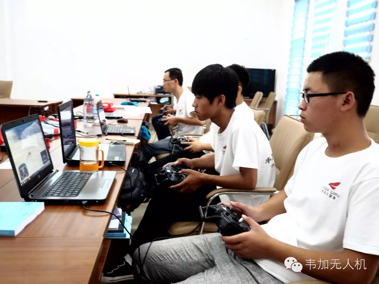 韋加無人機學(xué)院無人機培訓(xùn)報名優(yōu)惠啦！