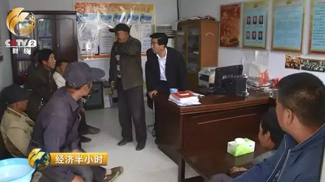 驴养殖前景_致富经养驴_养驴的效益
