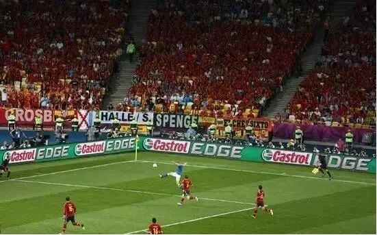 有一家LED显示屏公司在足球领域默默牛B了近10年