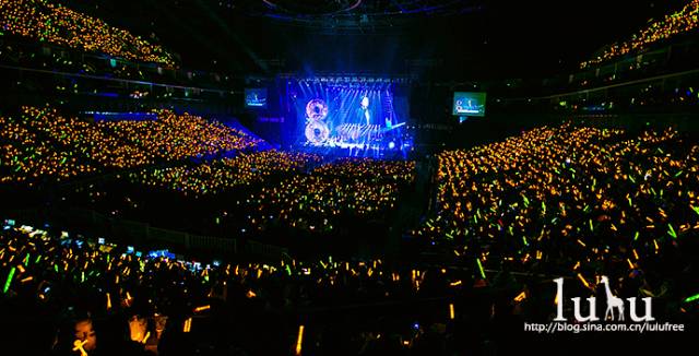 刘德华、张学友、张惠妹、李宇春等演唱会的成功 LED显示屏设计往往恰到好处
