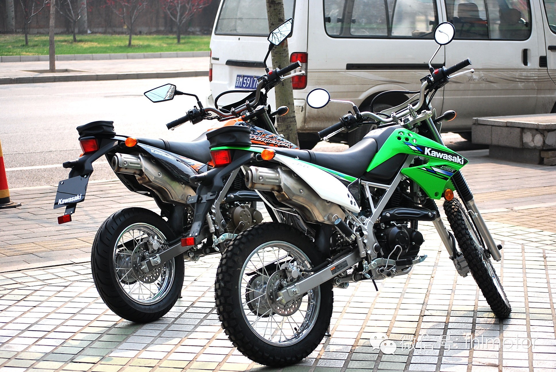 kawasakiklx150dtracker150毫不逊色的休闲摩托