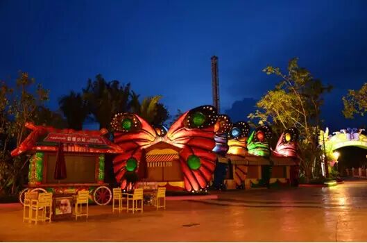 众里寻他千百度 那人已在灯火阑珊处------西双版纳国际旅游度假区盛大开业