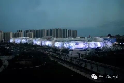 淡墨染青花、烟雨戏玲珑