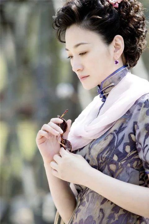 【旗袍文化】穿旗袍,看明星之:李小冉