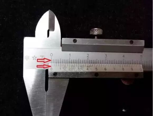 ipad看pdf 尺寸_广陆卡尺好还是哈量卡尺好_卡尺怎么看尺寸