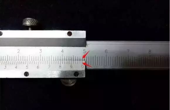 卡尺怎么看尺寸_ipad看pdf 尺寸_广陆卡尺好还是哈量卡尺好