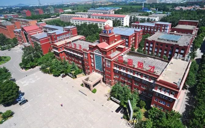 山东英才学院