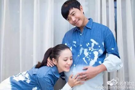 朕有喜了 为啥女星怀孕肿成熊也比你美?真心没兴趣吃饭了!-怀孕期