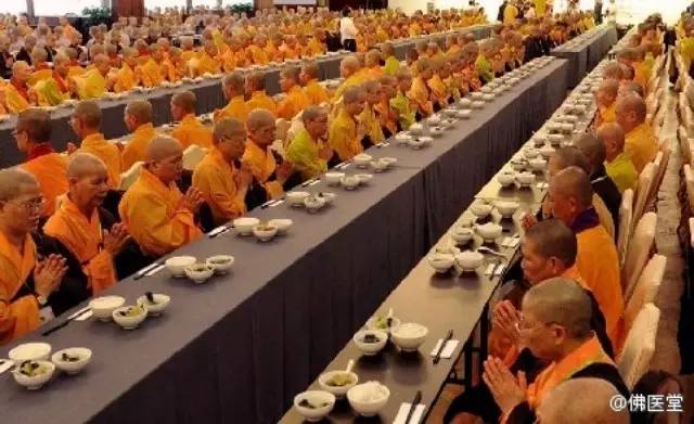 [转载]佛教中“过午不食”暗含的10个养生作用