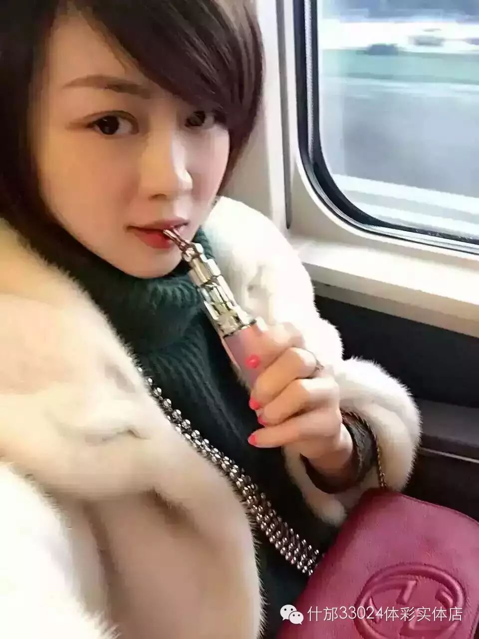 蒋雯丽和多名艺人为控烟站台背后不为人知的秘密……