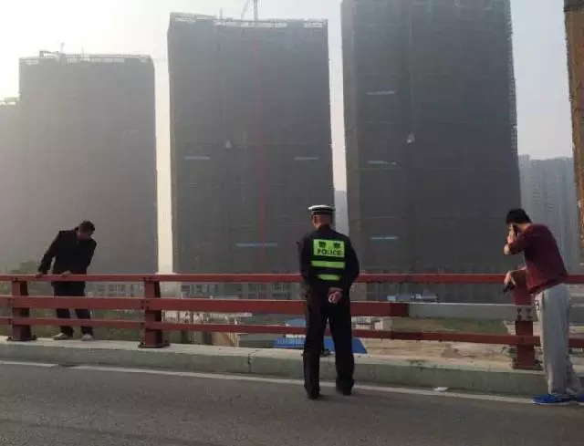 登录查看大图