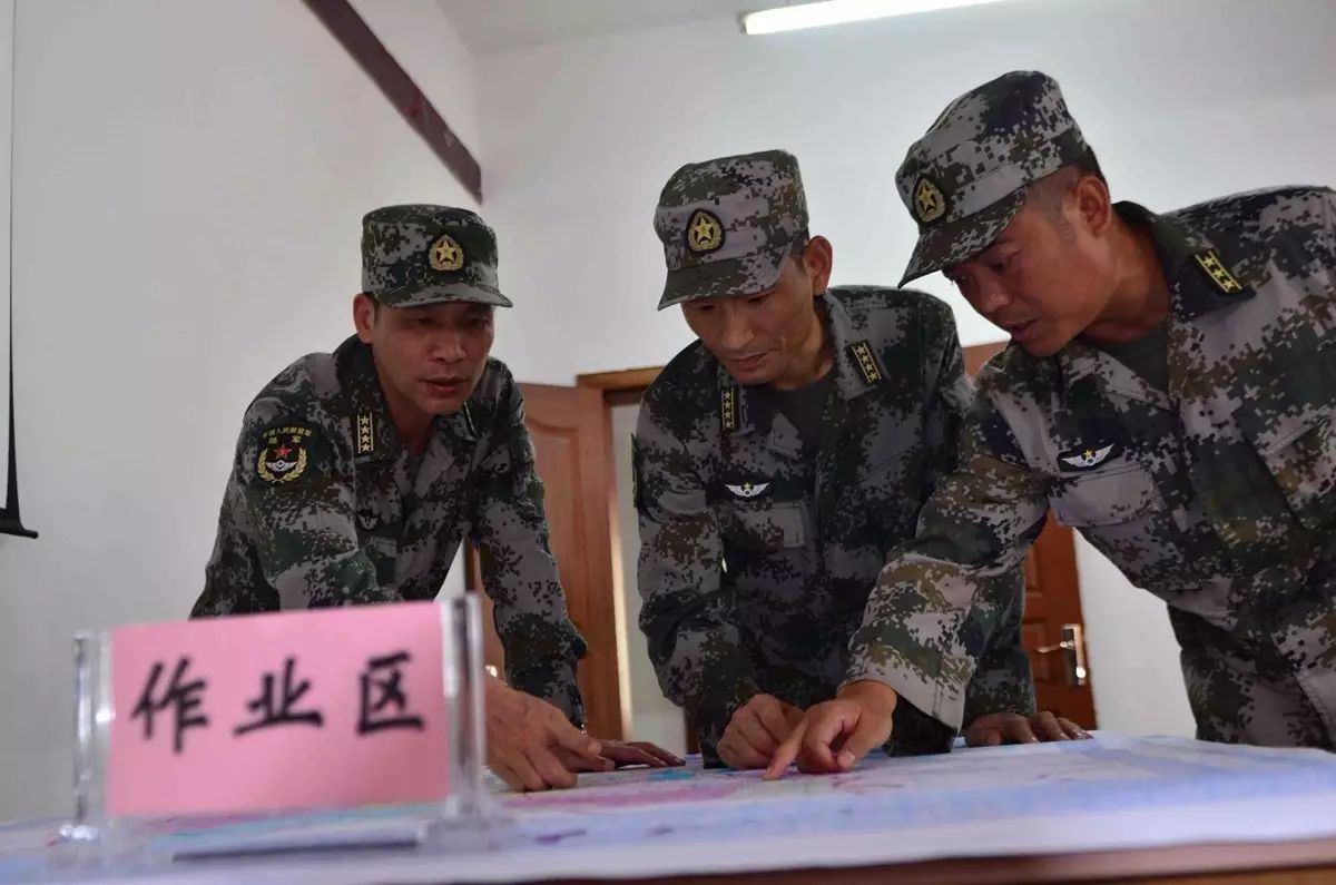 救灾一线,看第31集团军某师如何指挥千军万马