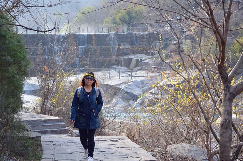 新乡南太行八里沟景区赏春图