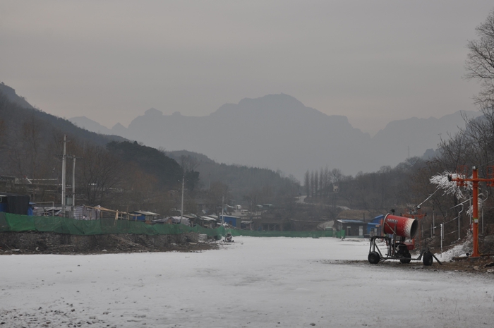 赏太行美景，享滑雪激情