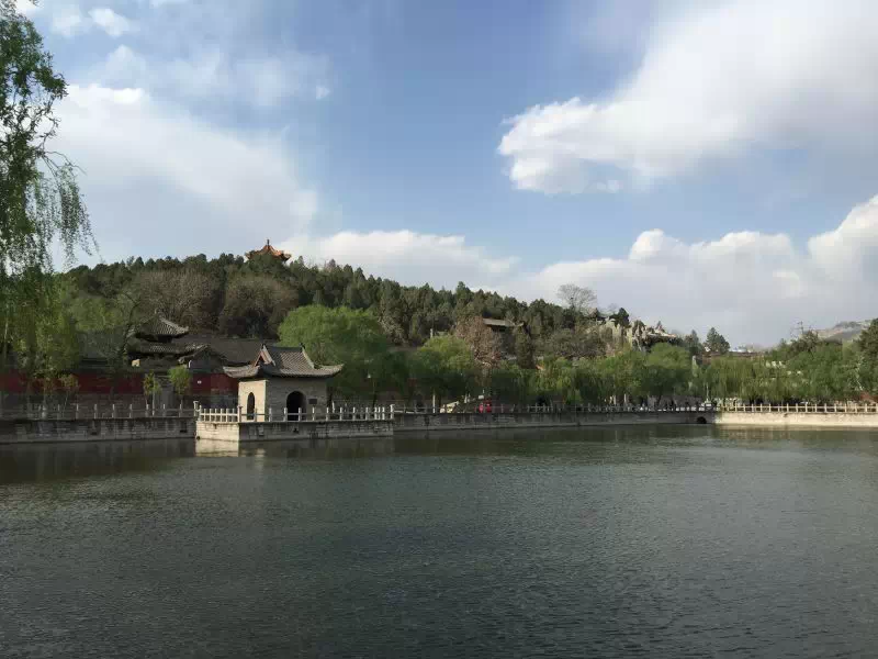 我带着你，你带着钱，去哪？