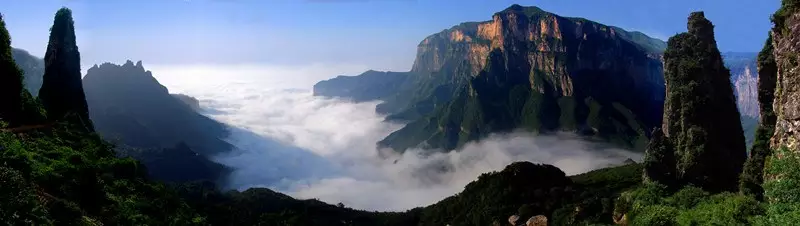 【梦回丝路】2014中国旅游总评榜  新乡南太行旅游度假区荣获“年度最受欢迎国内旅游目的地”