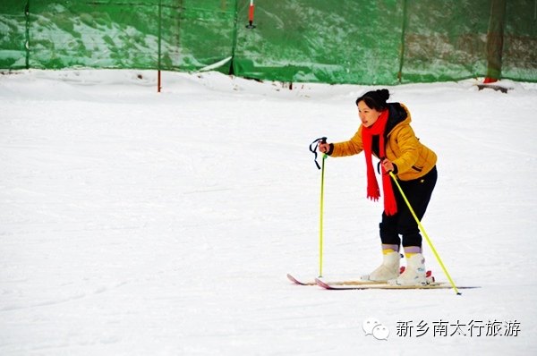 万仙山滑雪场迎来首批客人