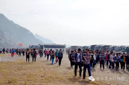 南太行红了，关山火了！