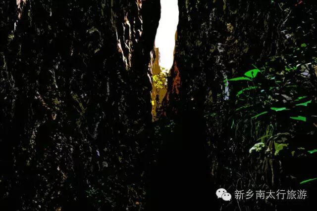 花影秋眼里的关山