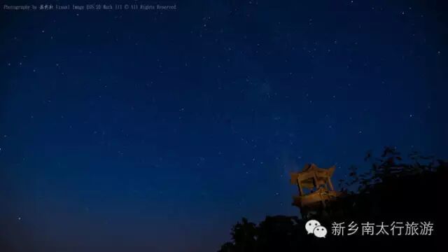 花影秋眼里的关山