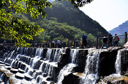 南太行迎来第一批APEC会议期间北京市民自驾游