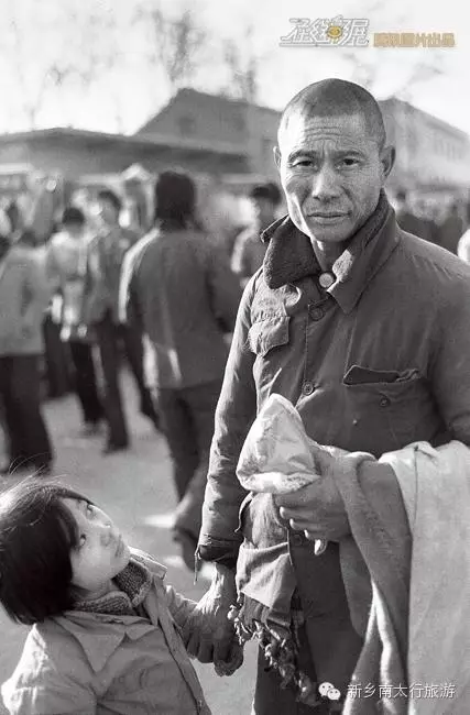 在那遥远的小山村