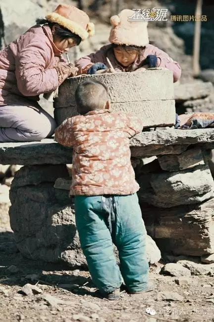 在那遥远的小山村