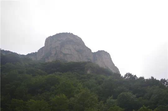 九峰化莲花—新乡南太行九莲山景区