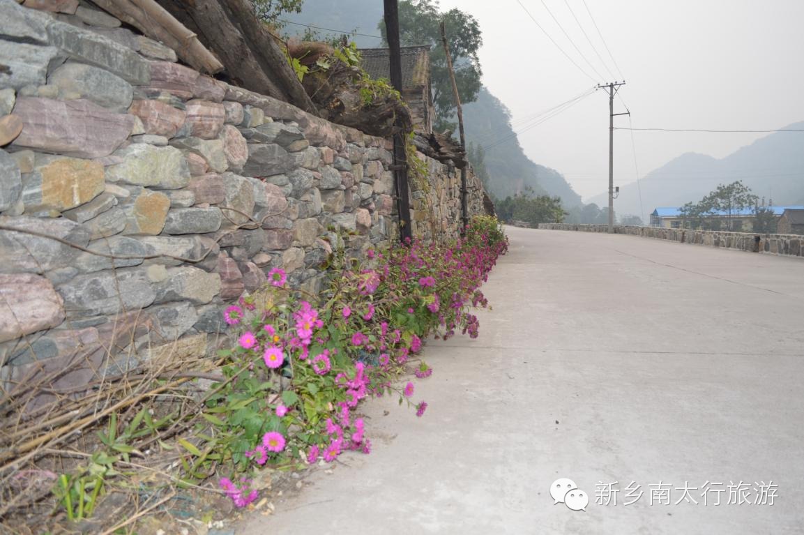 天界山民俗风情—古村石屋