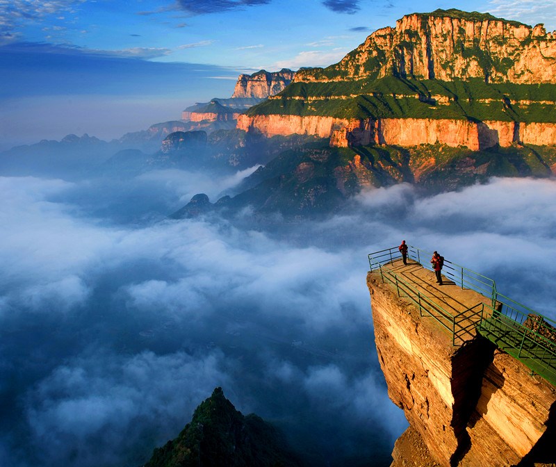 【梦回丝路】2014中国旅游总评榜  新乡南太行旅游度假区荣获“年度最受欢迎国内旅游目的地”