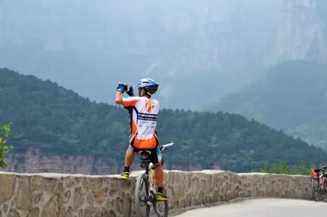 穿越天险，勇者之旅