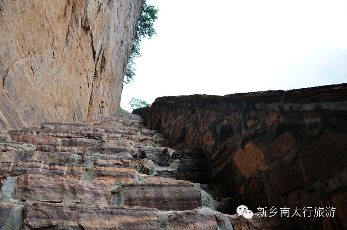 九莲山的绝壁天梯