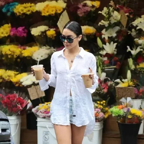 Vanessa Hudgens  155cm的Boho风女王