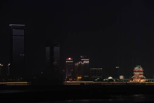 打造南昌璀璨灯光秀 爱克添彩绘就新画卷