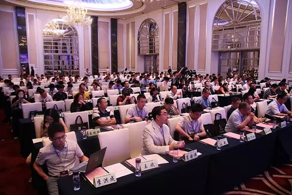中国“智造”•创新未来—— 2016 APST亚太(深圳)半导体应用技术创新峰会隆重召开