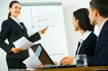 如何成为一个会“讲故事”的团队优秀培训黑茶老师？