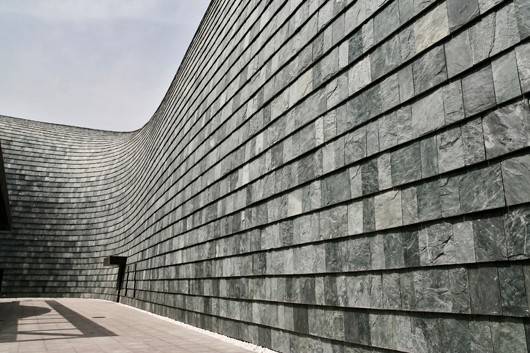 矶崎新丨中央美术学院新美术馆【易林国技·建筑点评018期】